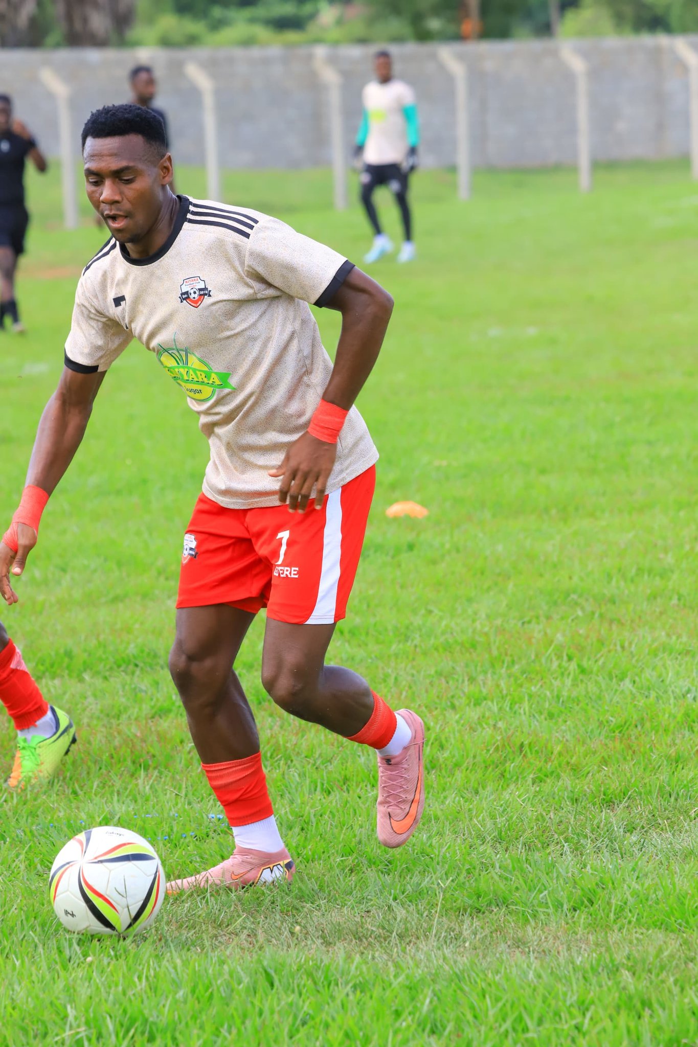 Late Drama as 10-Man Police FC Hold Kitara FC in Four-Goal Thriller